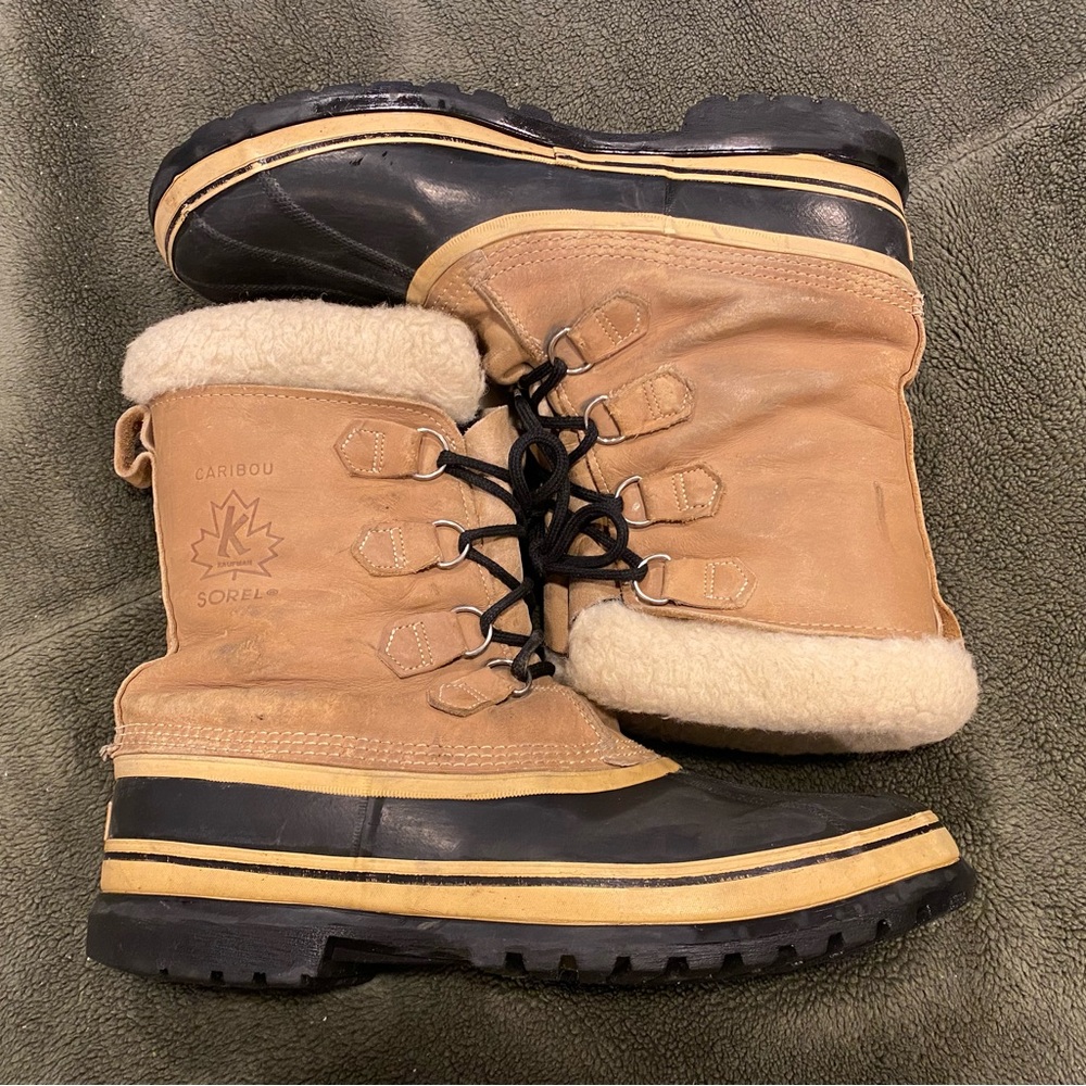 Sorel boots men’s 13 made in Canada